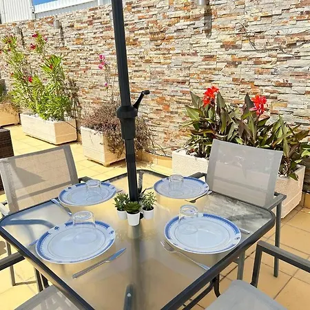 Belle Maison Avec Piscine Chauffee Vila